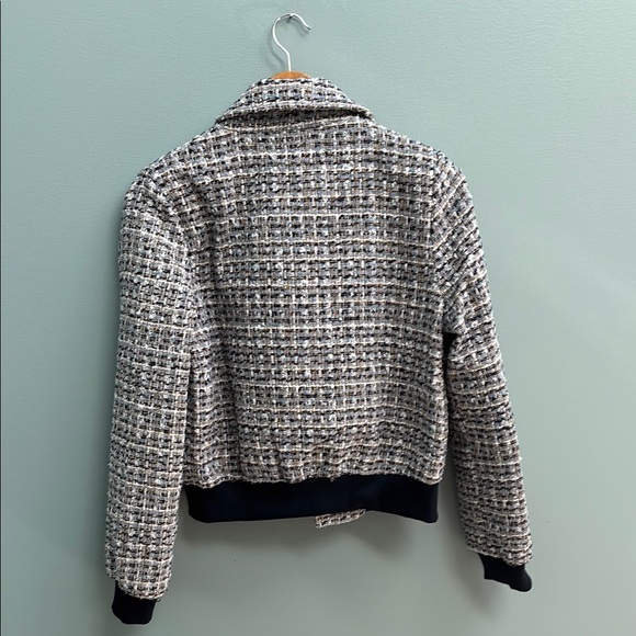 • LAUNDRY BY SHELLI SEAGAL BOUCLÉ BOMBER JACKET • - Picture 4 of 8